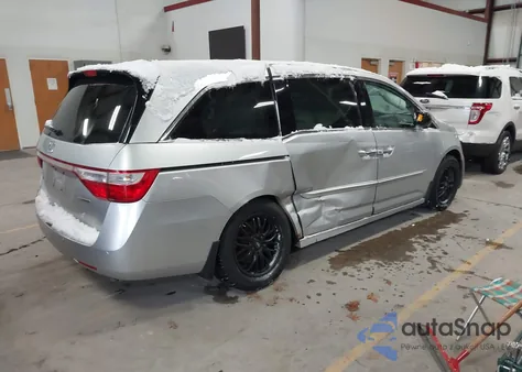 2011 Honda Odyssey Touring/Touring Elite из США, поврежденный, VIN 5FNRL5H93BB104629